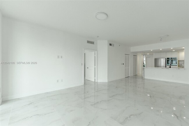 Building Photo - 7914 Harbor Island Dr