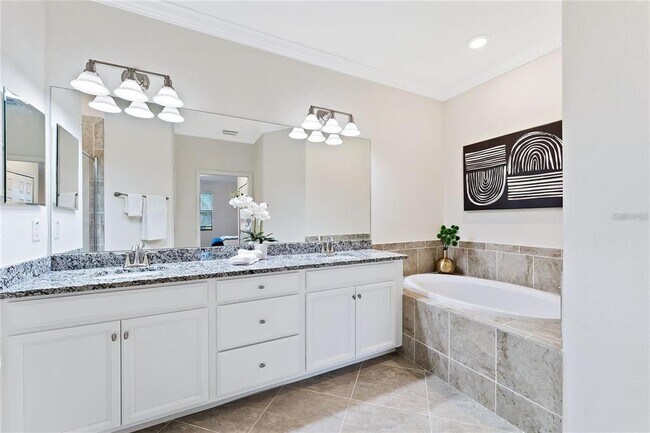 Building Photo - 5843 Wake Forest Run