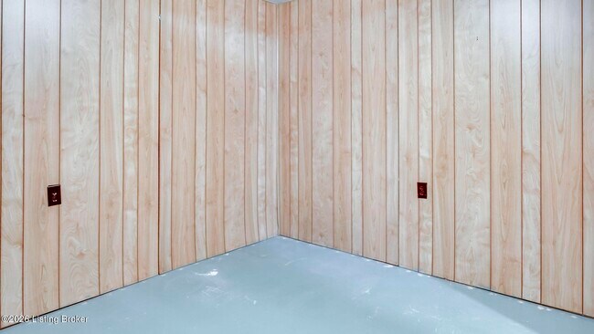 Building Photo - 2706 Lime Kiln Ln