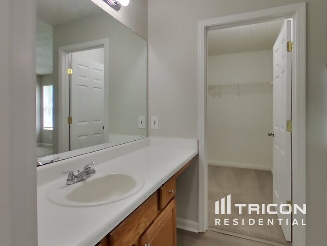 Building Photo - 3830 Cedar Trace Ct