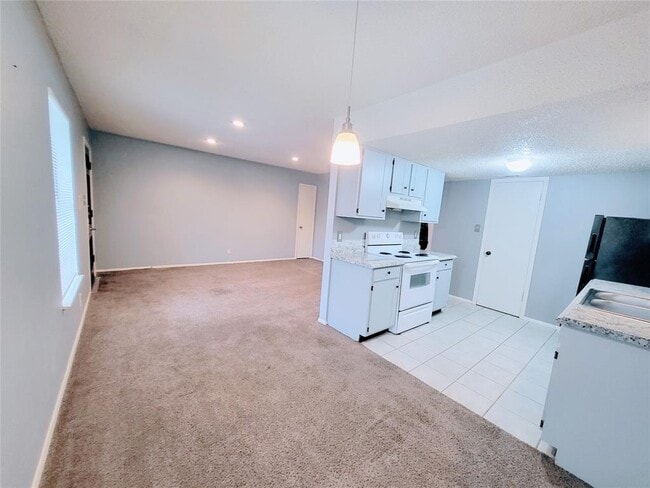 Building Photo - 3429 Willowrun Dr