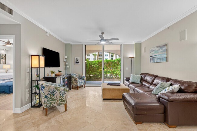 Building Photo - 3606 S Ocean Blvd