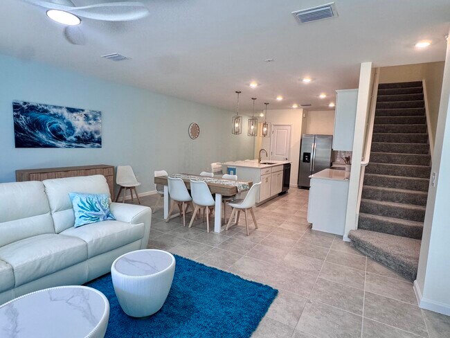 Building Photo - 1516 Fells Cove Ln