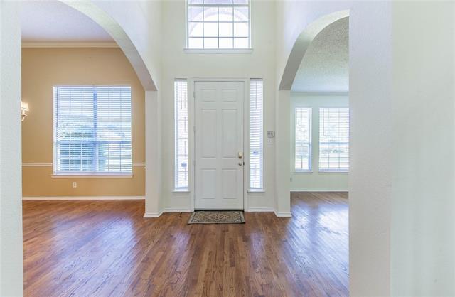 Building Photo - 4136 Los Altos Dr