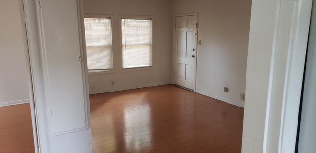 Bright living room - 1066 Sherwood Ave