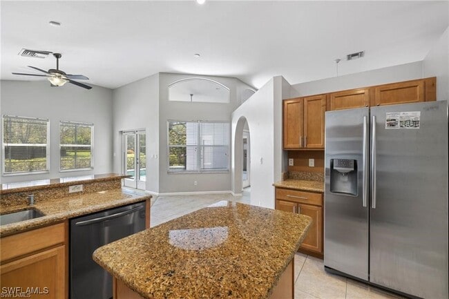 Primary Photo - 6773 Southern Oak Ct