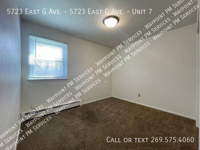 Building Photo - 5723 E G Ave