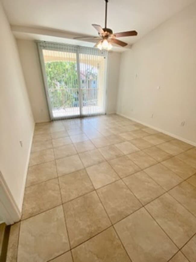 Building Photo - Boynton Beach Condominium