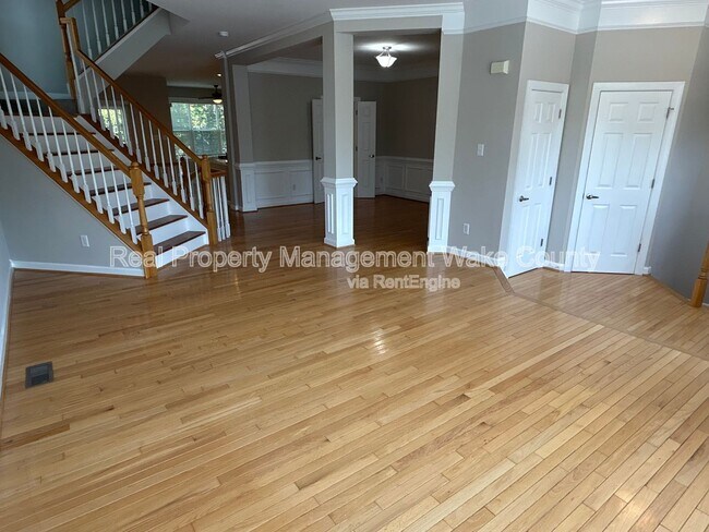 Building Photo - 1100 Kirkeenan Cir