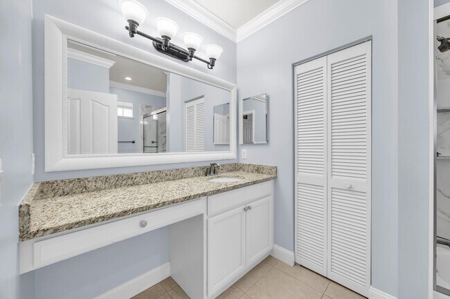 Building Photo - 148 Cypress Cove