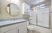 Building Photo - Unit 8