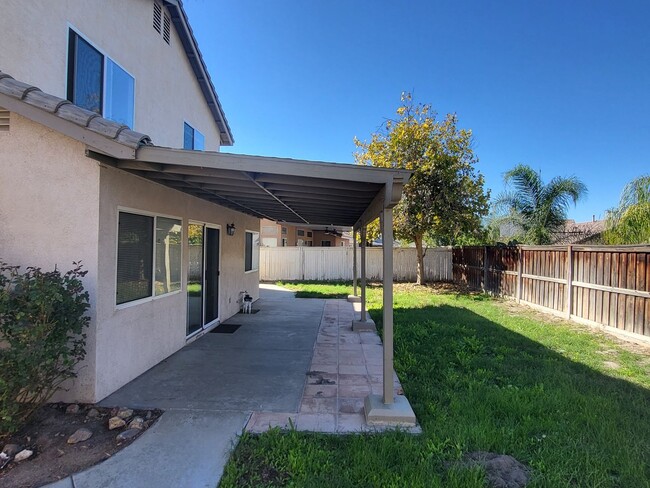 Building Photo - Wonderful  4 BR, 3 Car Garage San Jacinto ...