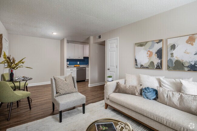 Primary Photo - The Flats Off Main