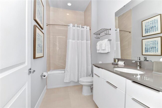 Building Photo - 7770 Sandy Ridge Dr