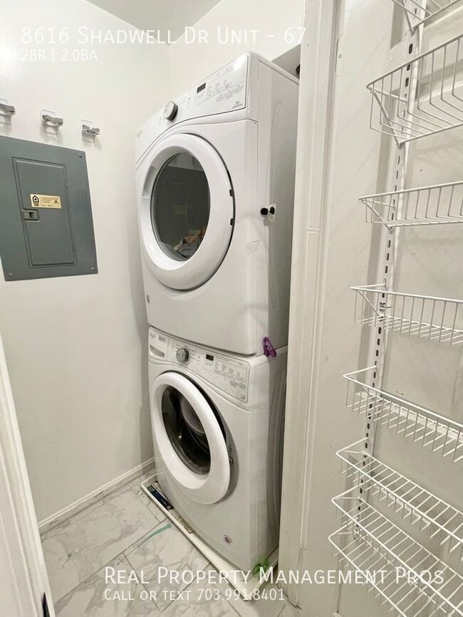 Building Photo - 8616 Shadwell Dr