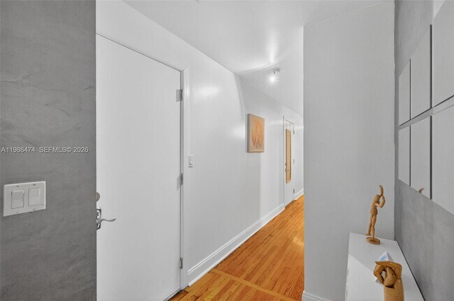 Building Photo - 1410 Euclid Ave