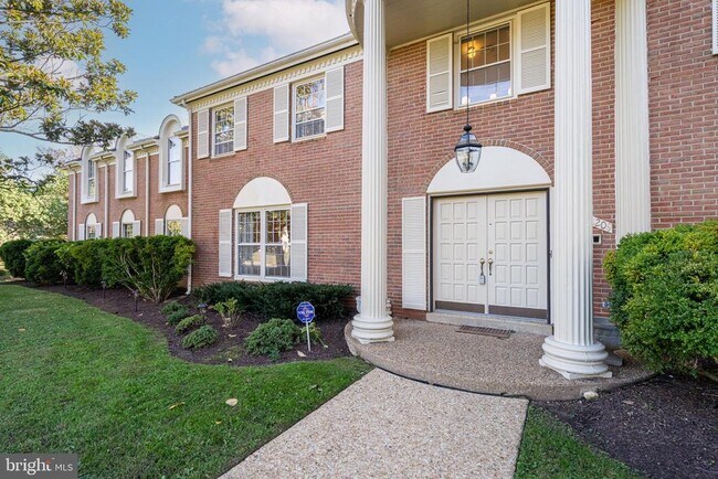 Primary Photo - 6209 Stoneham Ln