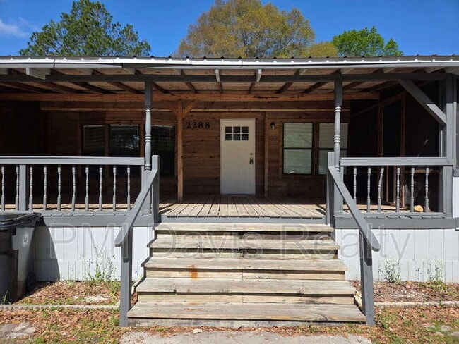 Building Photo - 2288 Amarylis Ave