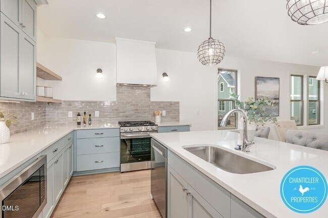 Building Photo - 2307 Broad St