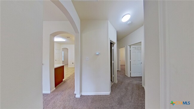 Building Photo - 308 Rinehardt St