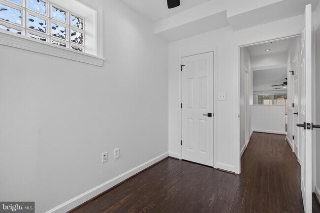 Building Photo - 1810 Florida Ave NW