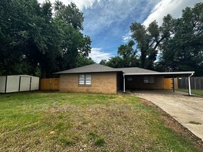 Building Photo - 503 Turtle Creek Dr