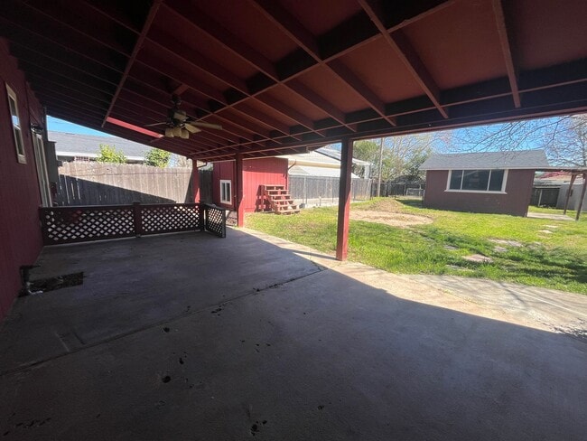 Building Photo - Spacious 4bed 2bath home in Elverta!