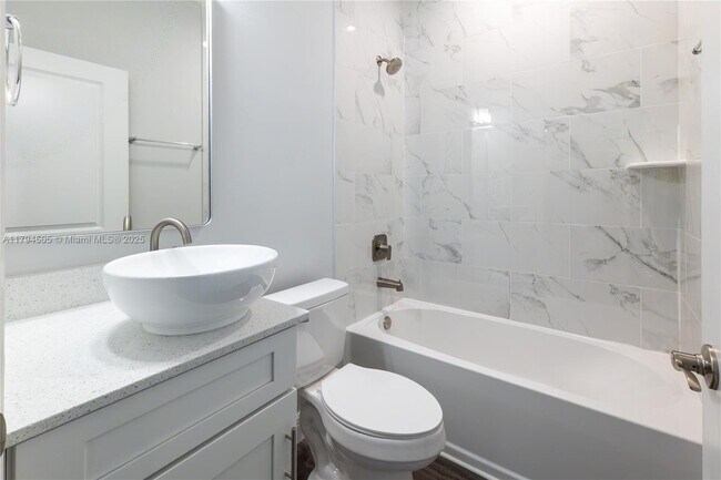 Building Photo - 8448 Dinnano St