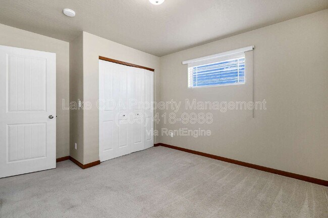Building Photo - 3768 E Bogie Dr
