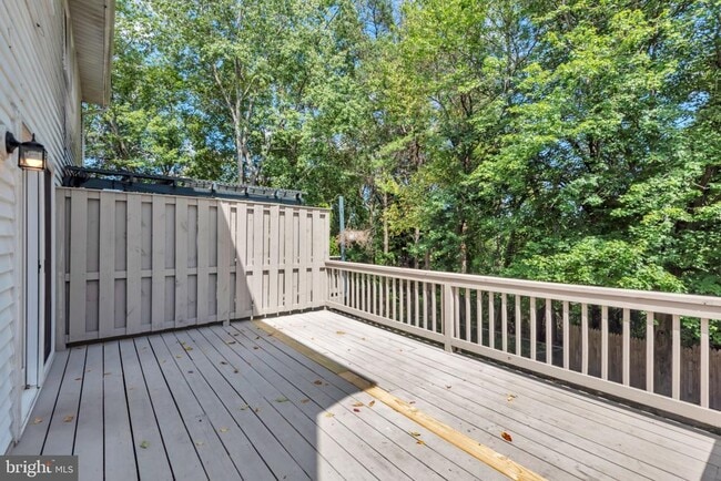 Building Photo - 651 Westphalia Ct