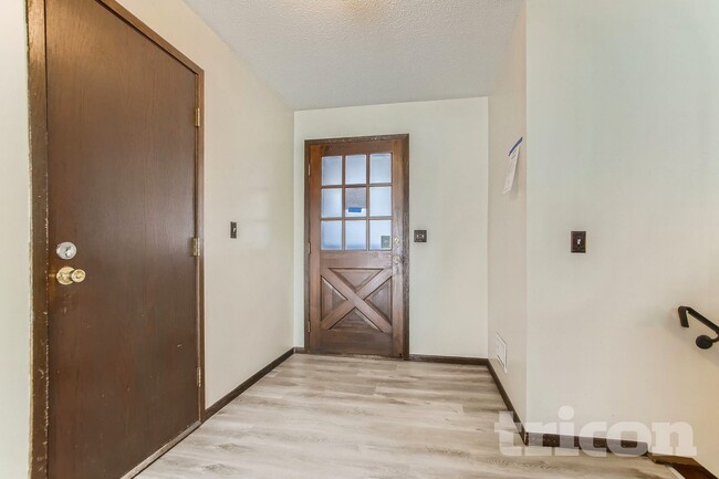 Building Photo - 3401 75th Ave N