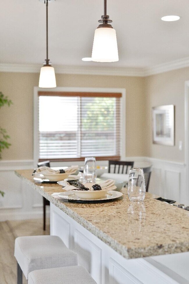 Building Photo - 1423 Piedmont Rd