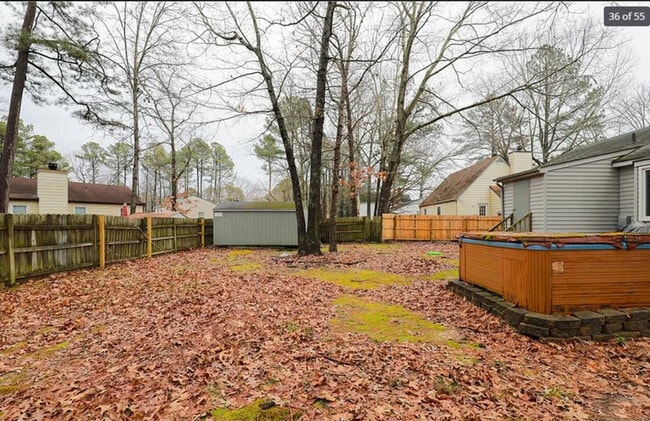 Building Photo - 6724 Fairpines Rd