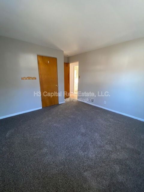 Building Photo - 2565 Boyle Ave