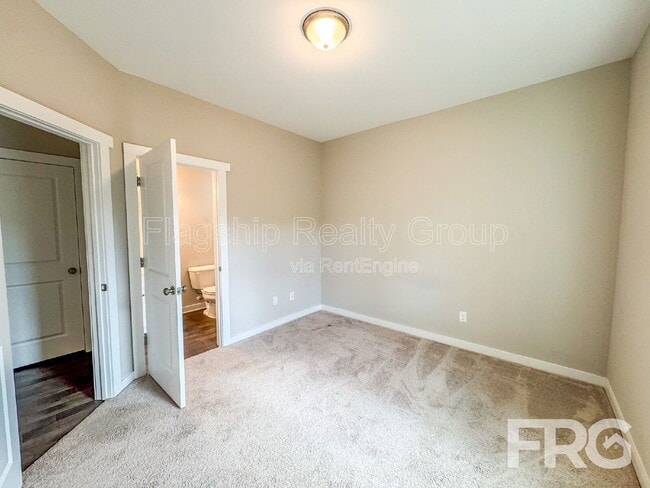 Building Photo - 1507 S Taylor St