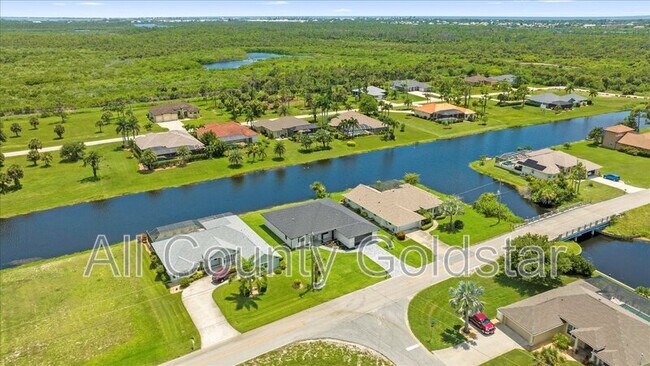 Building Photo - 1173 Rotonda Cir