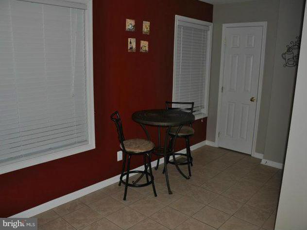 Building Photo - 19 Pulpit Ln