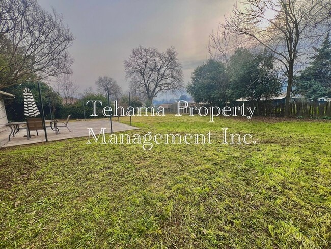 Building Photo - 3 Bedroom 1 Bath Home in Antelope Area