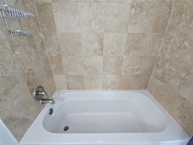 Building Photo - 350 S Miami Ave