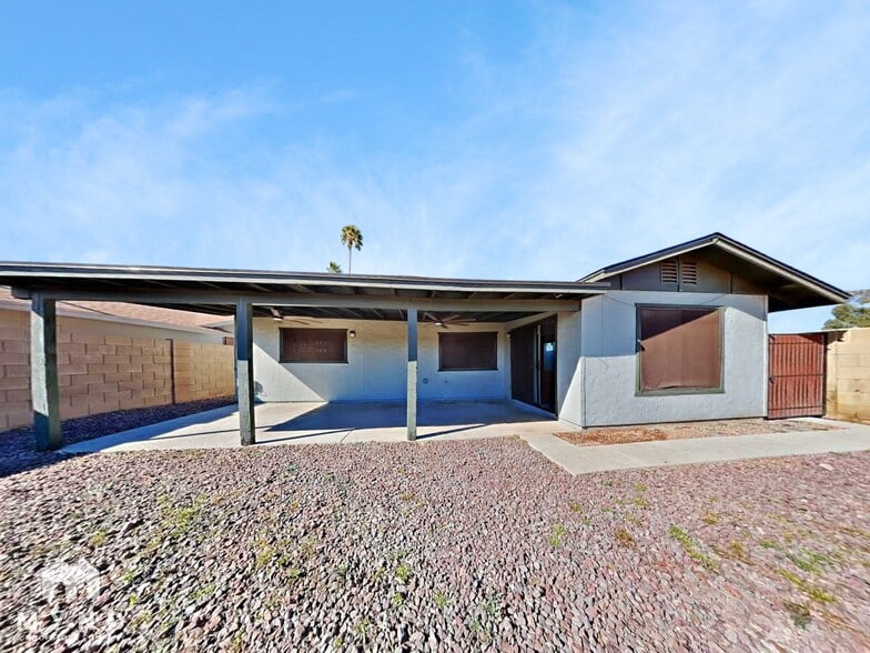 Building Photo - 4903 W Golden Ln