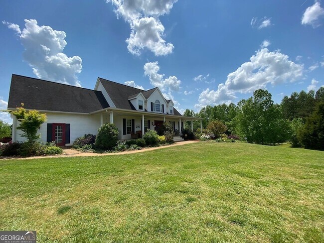 Building Photo - 6659 Lone Oak Rd