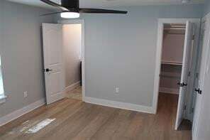 Building Photo - 1505 N Ross Ave