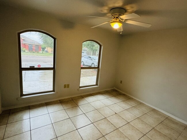 Building Photo - 1419 Dra Eve Perez Lane