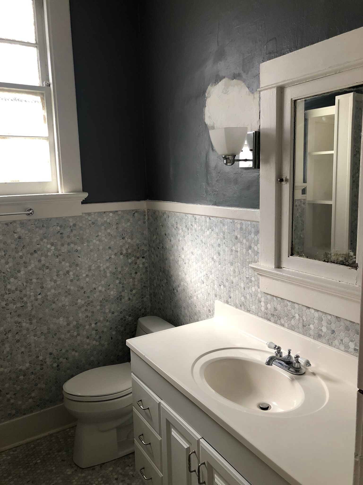Bath - 8210 Plum St