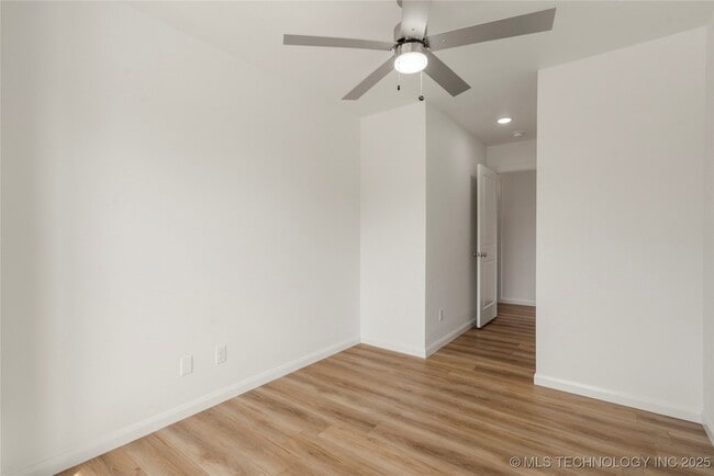 Building Photo - 103 N Atlanta St