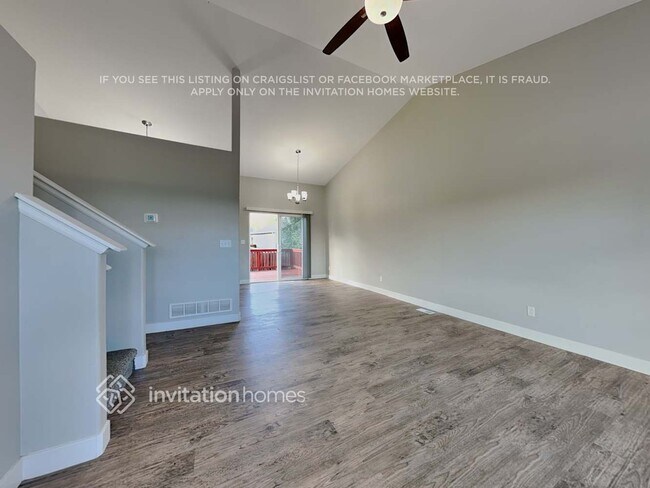 Building Photo - 616 Scotch Pine Dr