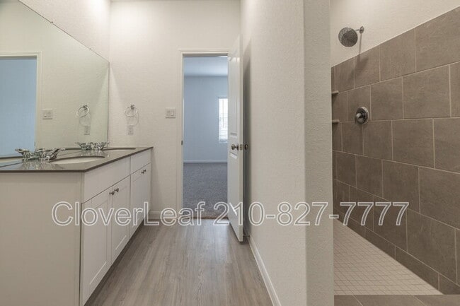 Building Photo - 6072 Companion Rd