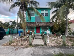 Building Photo - 112 Mayfield Rd