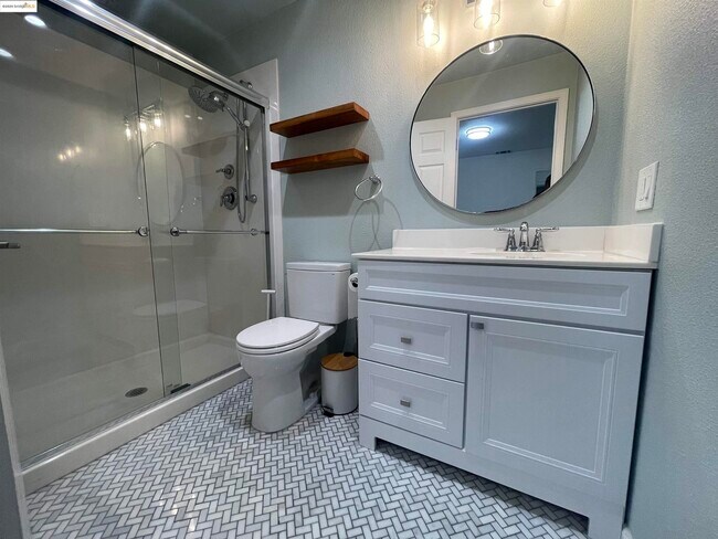 Building Photo - 1248 Hale Dr