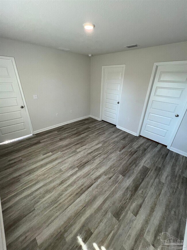 Building Photo - 6235 June Bug Dr